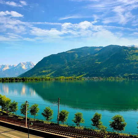 Alpin & See Top 17 Mit Seeblick 滨湖采尔